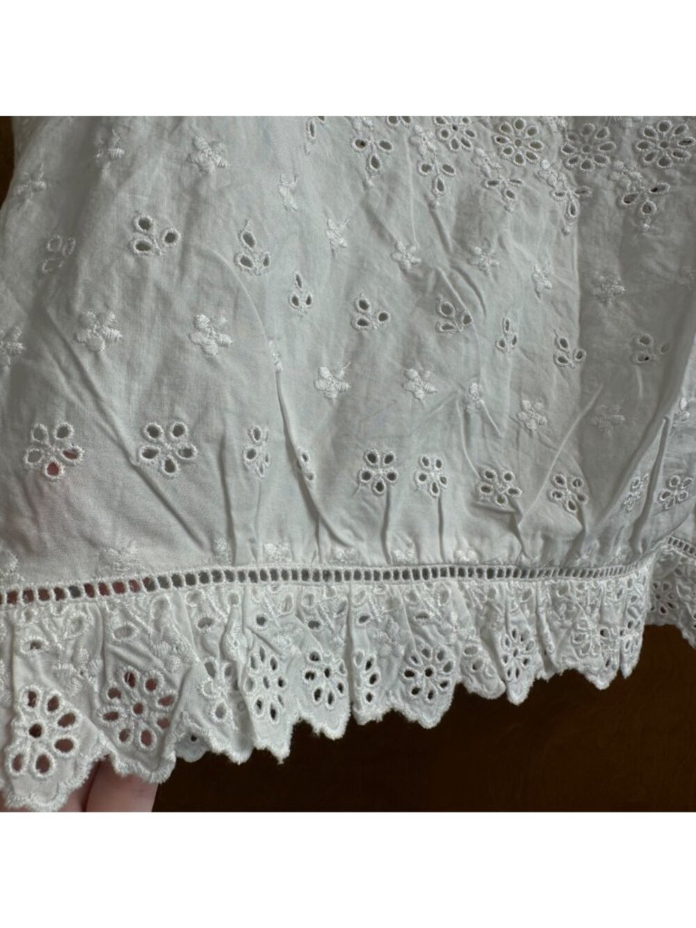 Gap x Doen Eyelet Cropped Cotton Top NWT White Size L Feminine Coquette - Picture 3 of 12